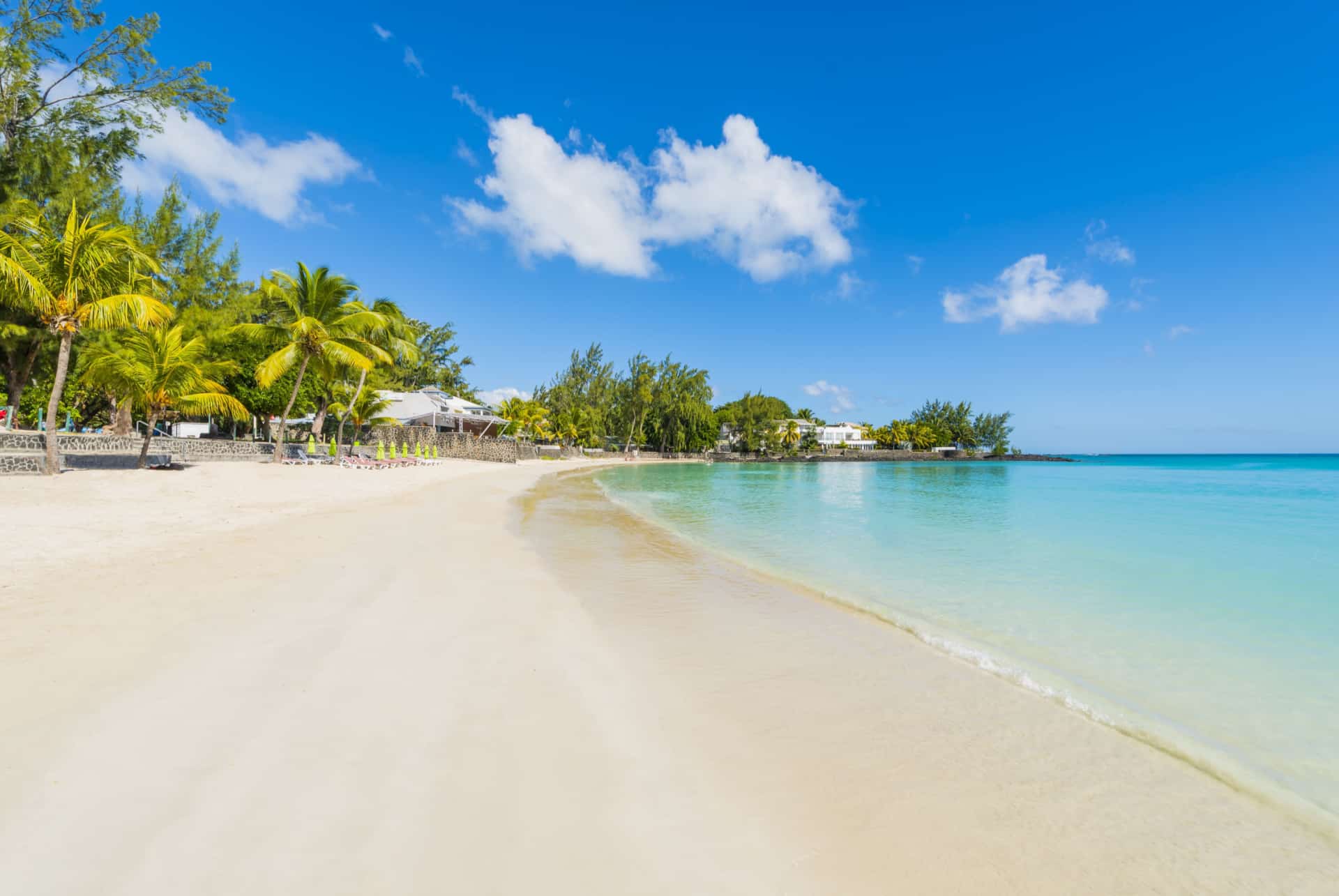 maurice en aout plage pereybere maurice en aout plage pereybere