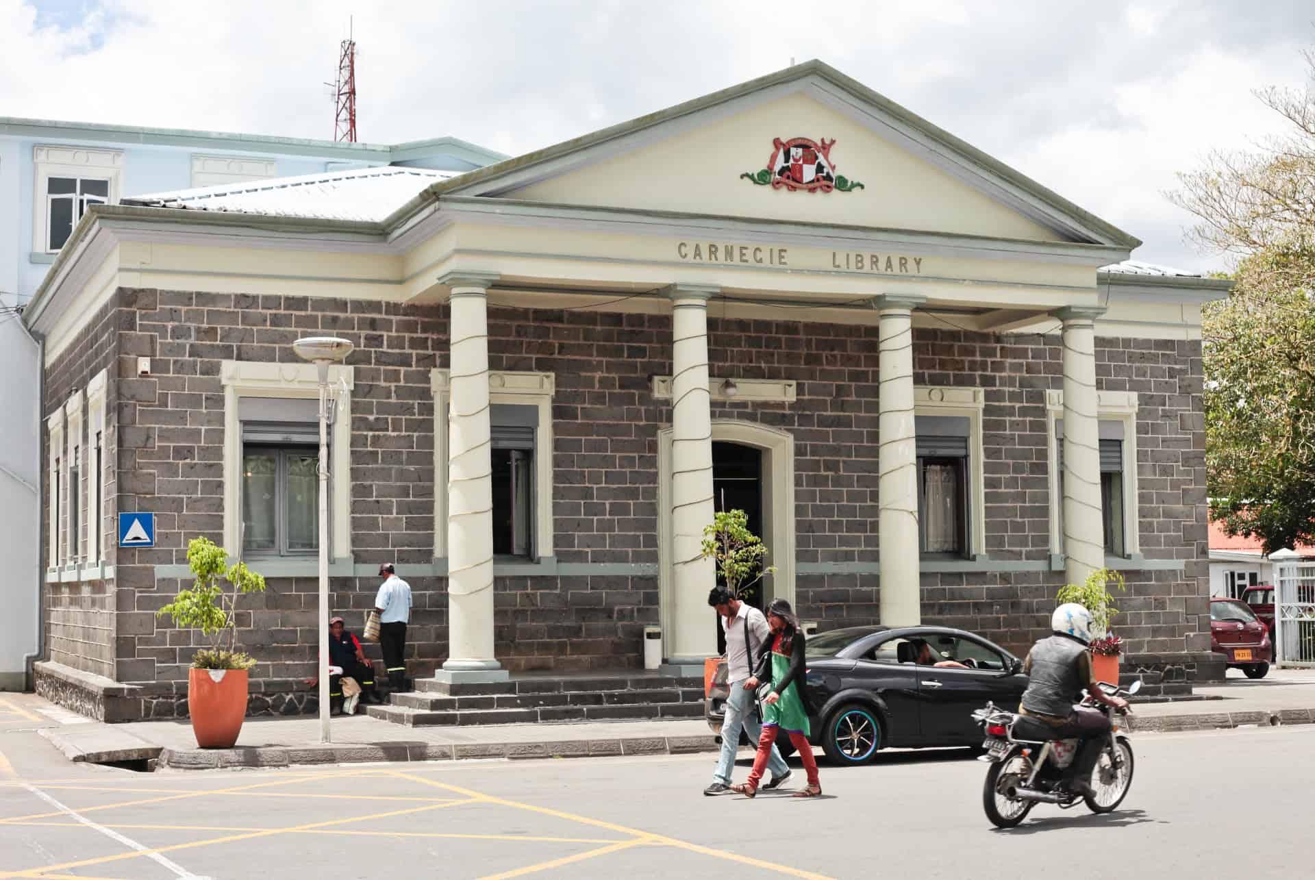 carnegie library curepipe